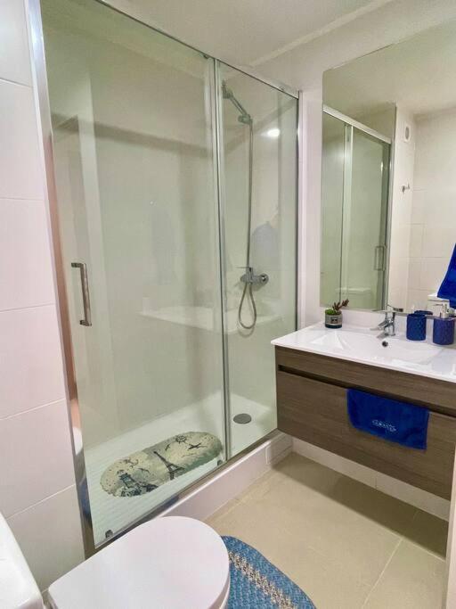 Hermoso Y Acogedor A Pasos De La Playa Y Servicios Apartamento Papudo