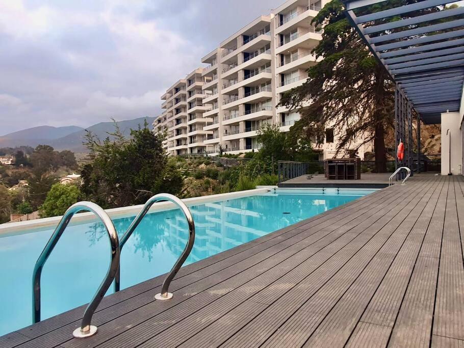 Hermoso Y Acogedor A Pasos De La Playa Y Servicios Apartamento Papudo